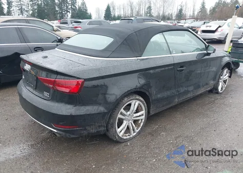 2018 Audi A3 2.0T Premium z USA, uszkodzony, nr VIN WAU78LFF8J1061495